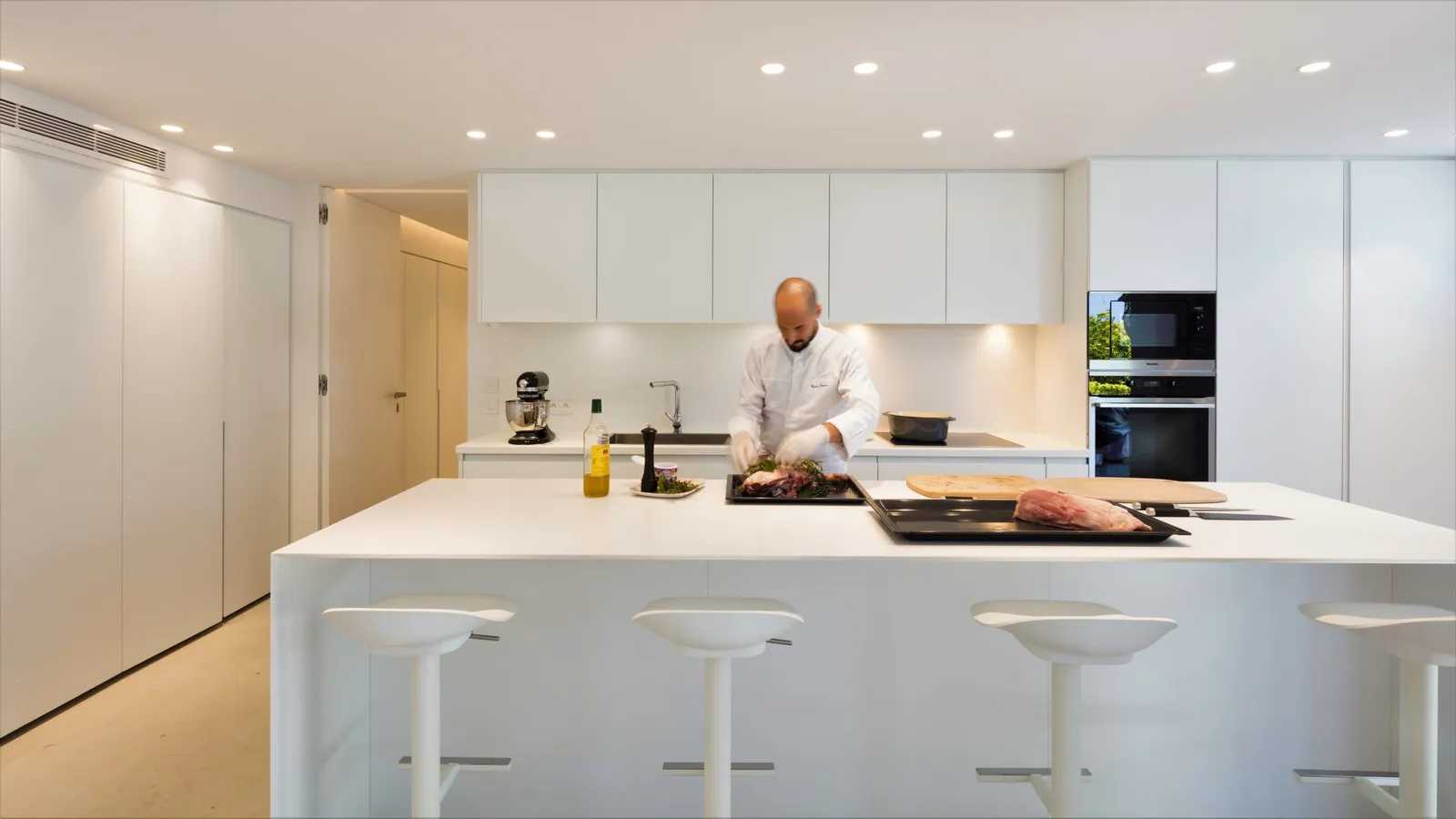 Bespoke Services to be enjoyed in your lucury villa rental as well as in the neighbouring cities.